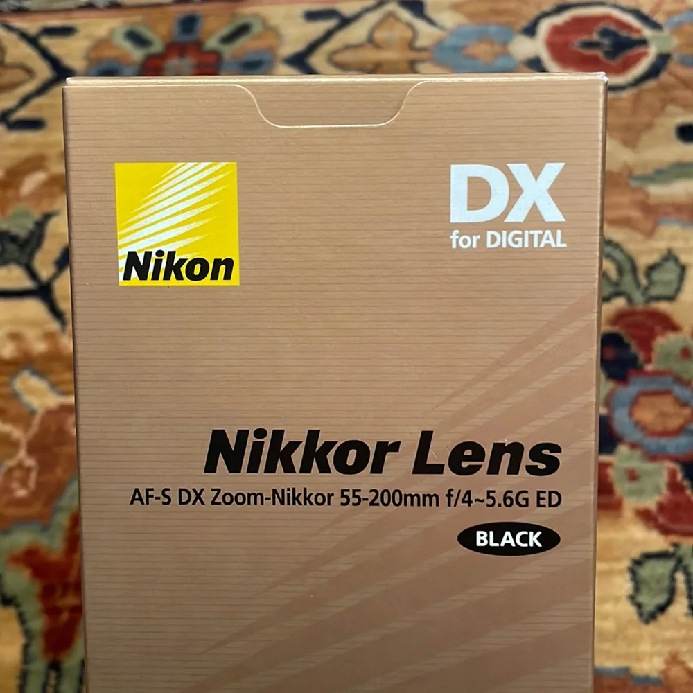 Nikon Nikki’s Lens AF-S DX Zoom-Nikkor 55-200mm f/4~5.6G ED